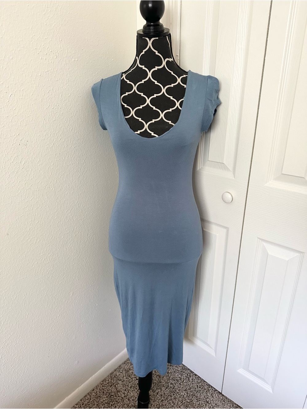 See You Monday Blue V-Neck Bodycon Midi Dress Short Sleeve Stretch Jersey Small